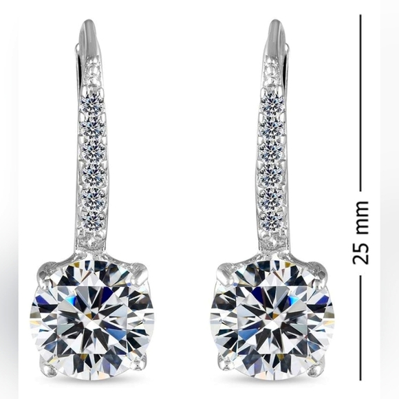 .925 Sterling Silver Leverback Earrings Cubic Zirconia Moissanite Faux Diamond - Picture 1 of 3